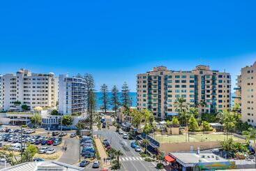 호텔 Direct Collective   Sea Breeze Mooloolaba