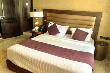 هتل The Palms By Eagles Accra