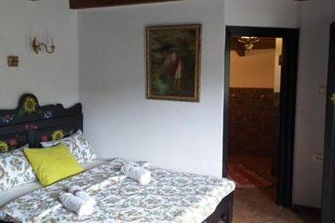 پانسیون Casa Soseco