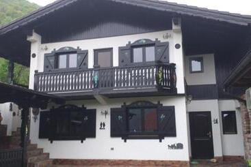 پانسیون Casa Soseco