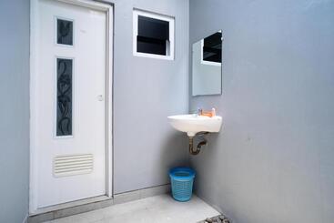 پانسیون Koolkost Syariah Near Transmart Tegal