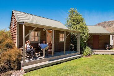 Apartments At Queenstown Top 10 Holiday Park