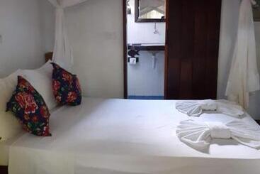 تختخواب و صبحانه Residencia La Bussola