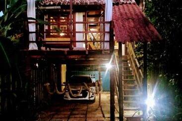 تختخواب و صبحانه Residencia La Bussola
