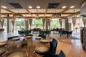 هتل The Lodge