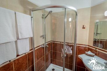 هتل The Lodge