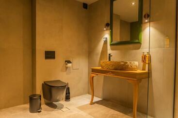 هتل The Lodge