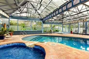 Island Breeze Resort