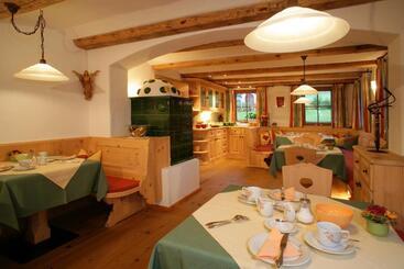 پانسیون Gästehaus Brantlhof Zimmer Und Ferienwohnungen In Going Am Wilden Kaiser