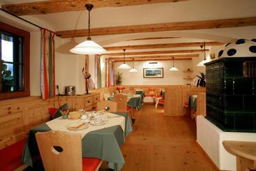 پانسیون Gästehaus Brantlhof Zimmer Und Ferienwohnungen In Going Am Wilden Kaiser