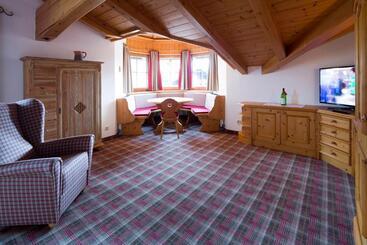 پانسیون Gästehaus Brantlhof Zimmer Und Ferienwohnungen In Going Am Wilden Kaiser