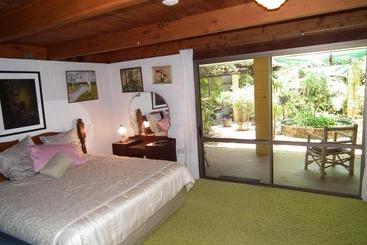 Shady Grove B&b