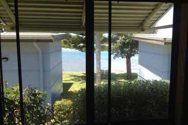 公寓式酒店  Anglesea Lodge