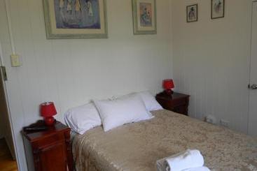 Glenellen Bed And Breakfast