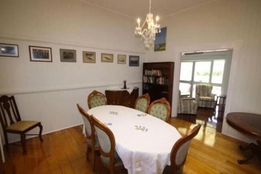 Glenellen Bed And Breakfast