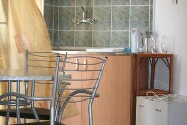 پانسیون Guest House Sokratovi