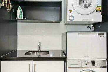 Astra Apartments Perth   Zenith