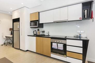 Astra Apartments Perth   Zenith