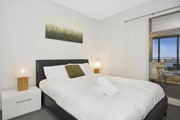 Astra Apartments Perth   Zenith