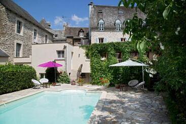 酒店 Auberge Saint Fleuret