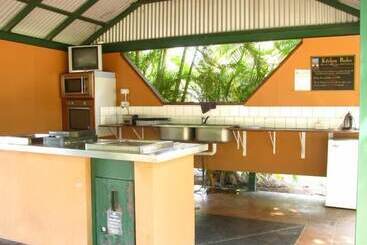 Ivanhoe Resort