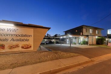 Motel 707