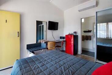 مُتل Memphis Motor Inn