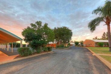 مُتل Mulga Country Motor Inn