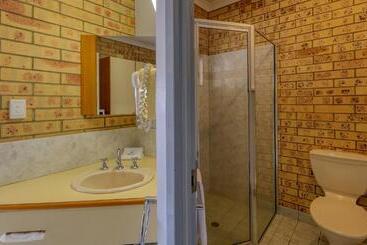 مُتل Mulga Country Motor Inn