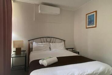 Мотель Warrina Motor Inn Wodonga Cbd