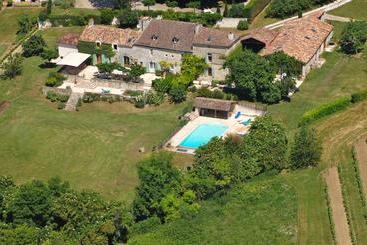 膳宿费 Chambres D'hôtes La Bastide Des Trémières