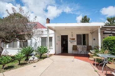 پانسیون Pure Land Guest House