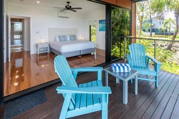 Pinnacle Apartments