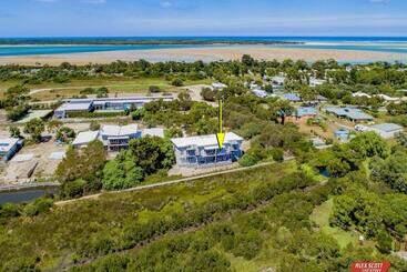 استراحتگاه Broadbeach Inverloch