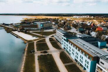 ö Seaside Suites & Spa