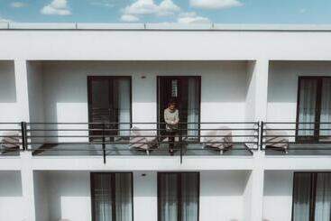 ö Seaside Suites & Spa