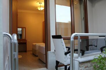 Alpaylar Hotel & Apart