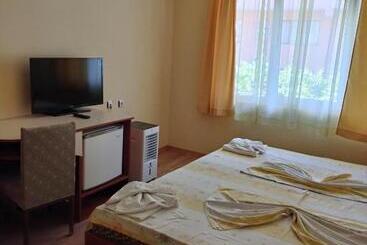 Apart Hotel Hetodon
