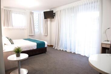 מלון דירות Copacabana Shores