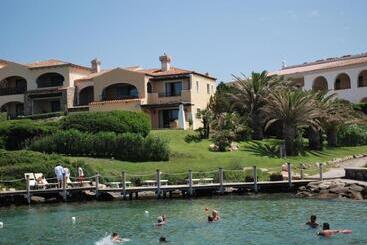 Dahu Porto Cervo 3 Camere 2 Bagni Sulla Spiaggia Cala Del Faro