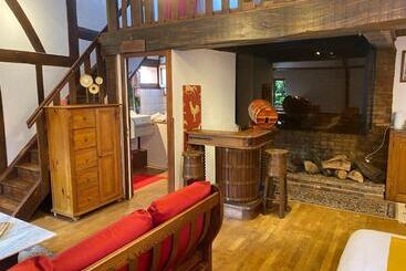 هتل Le Relais Du Haras   Deauville