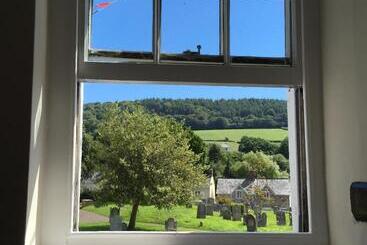 هتل Red Lion Inn