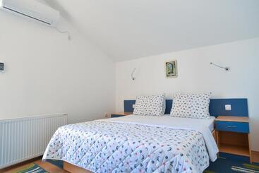 پانسیون Apartments And Rooms Drago