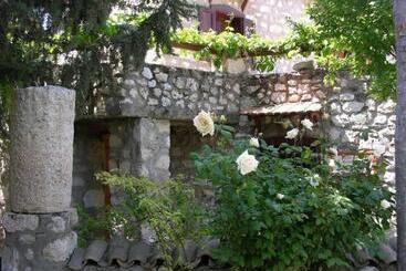 پانسیون Medusa House Butik