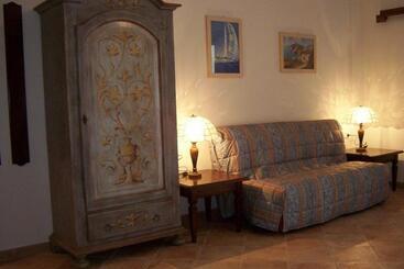 Residence Dolores Castle
