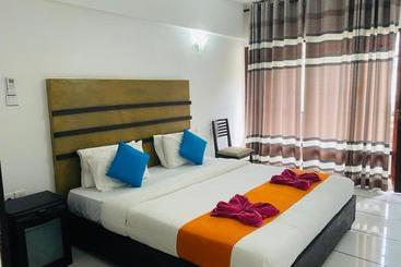 هتل 360 Beach Residence