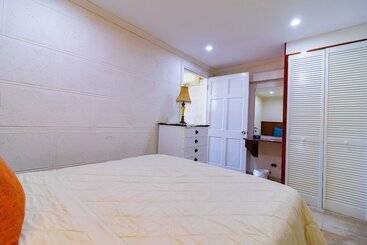 پانسیون Blr Beach Resort
