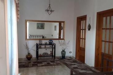 پانسیون Vila Sula Guesthouse