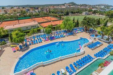 Aparthotel Holiday Center