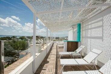 Apartamentos Ferrer Lime Tamarindos